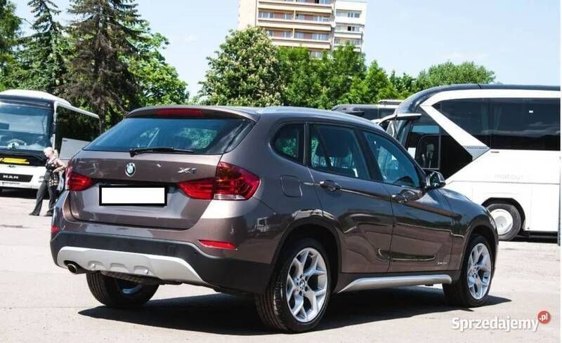 Brązowy Używany 2013 BMW X1 SUV | 43 000 zł (Super Cena) - Obraz 1/4