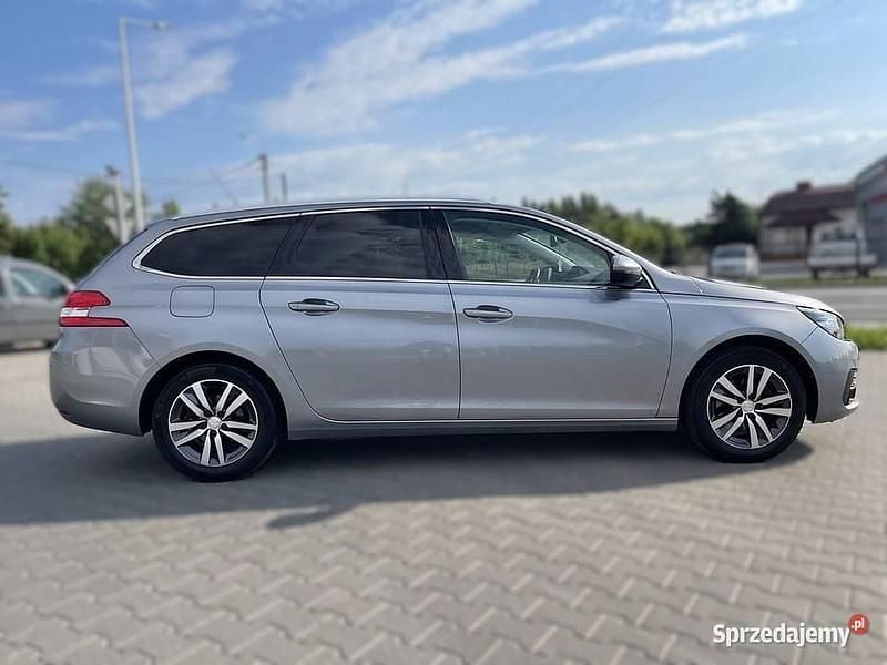 Używany Peugeot 308 2019