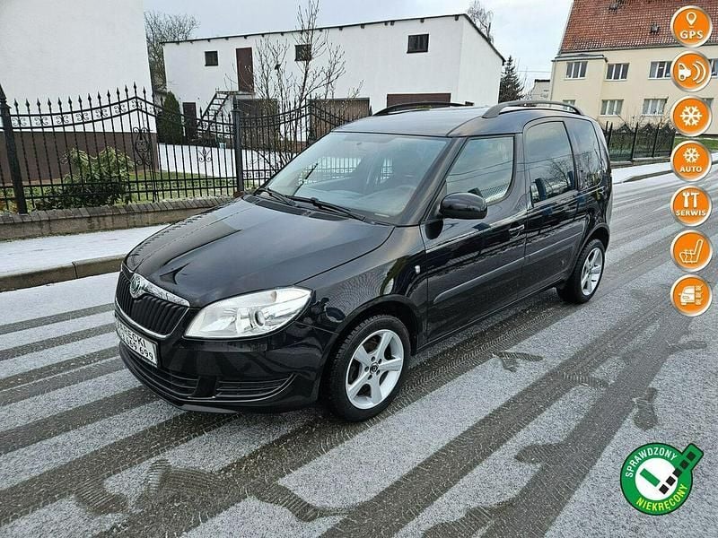 Czarny Używany 2011 Skoda Roomster Minivan | 16 499 zł (Uczciwa cena) - Obraz 1/4