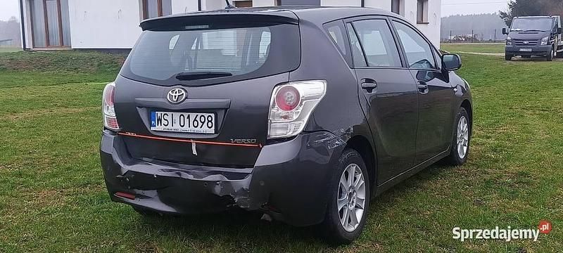Używany Toyota Verso 2009 Minivan