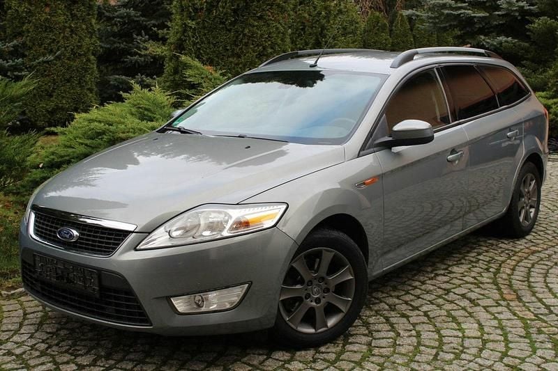 Szary Używany 2008 Ford Mondeo Kombi | 17 800 zł (Uczciwa cena) - Obraz 1/4