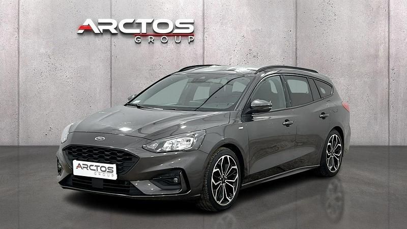Grafitowy Używany 2022 Ford Focus ST-Line Kombi | 63 900 zł (Dość drogi) - Obraz 1/4