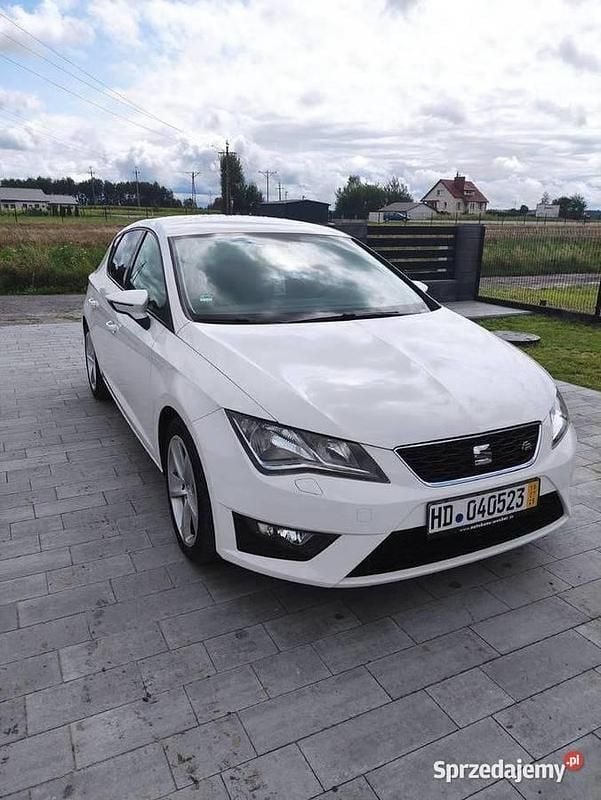 Używany Seat Leon FR 2016 Biały Hatchback