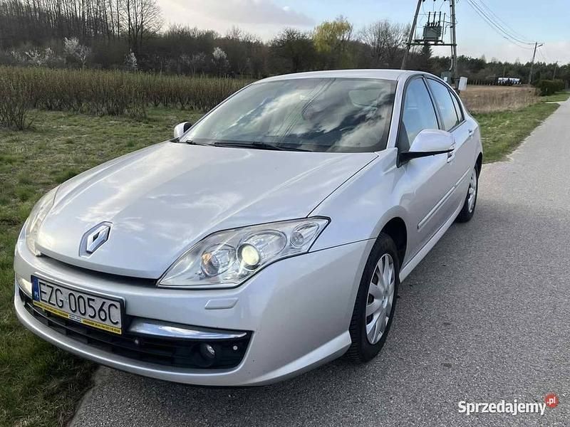 Srebrny Używany 2008 Renault Laguna III Hatchback | 14 900 zł (Dość drogi) - Obraz 1/4