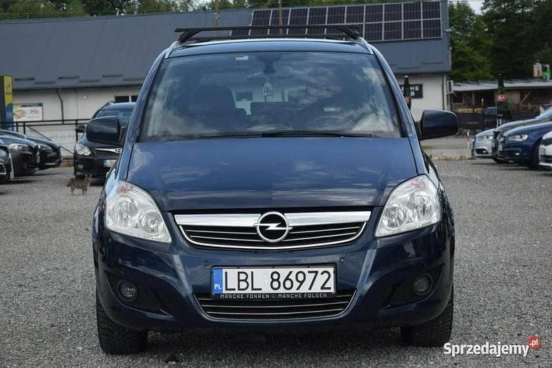 Inny Używany 2011 Opel Zafira Minivan | 16 900 zł (Dobra cena) - Obraz 1/4
