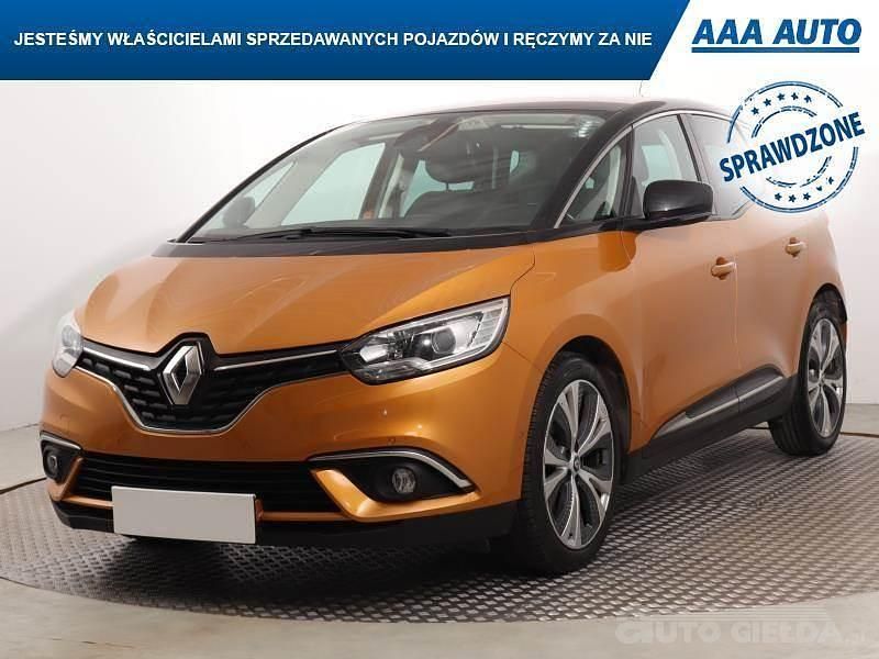 Używany Renault Scénic III 2016 Pomarańczowy Minivan