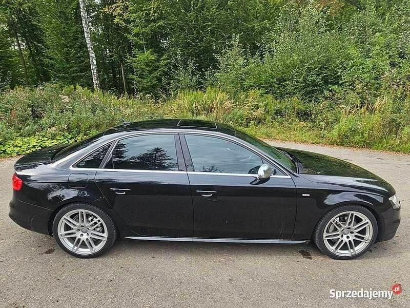 Czarny Używany 2012 Audi A4 S-Line Sedan/Limuzyna | 48 500 zł (Uczciwa cena) - Obraz 1/4