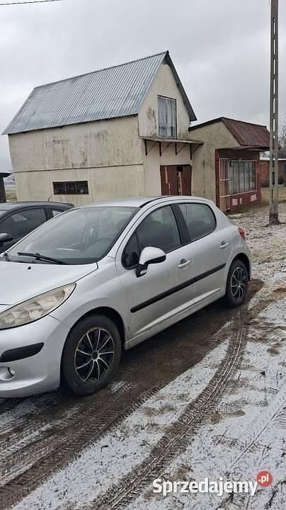 Używany Peugeot 207 2008 Srebrny Hatchback