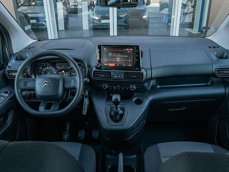 Używany Citroën Berlingo Live 102 KM (75 kW) 2021 Szary Minivan