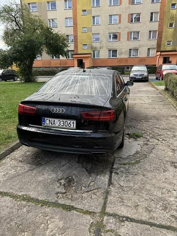 Czarny Używany 2015 Audi A6 Sedan/Limuzyna | 50 000 zł (Super Cena) - Obraz 1/4