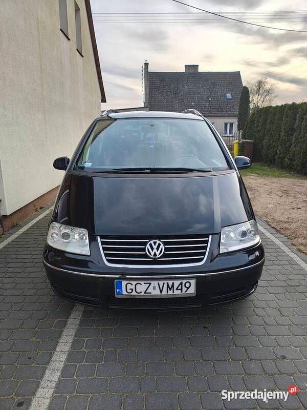 Czarny Używany 2007 VW Sharan Minivan | 6900 zł (Dobra cena) - Obraz 1/4
