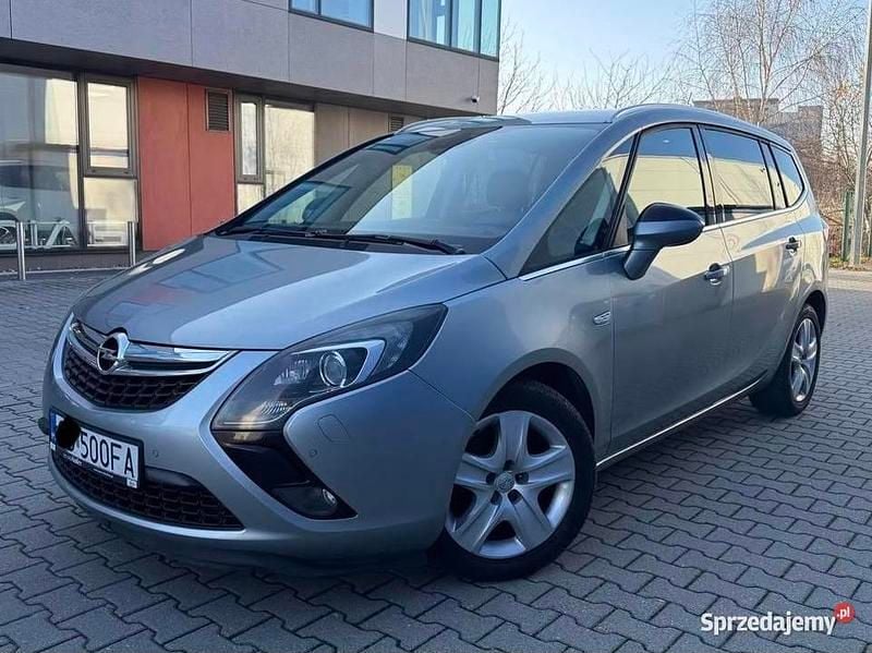 Używany Opel Zafira 2012 Minivan