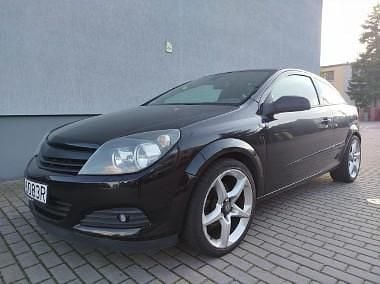 Czarny Używany 2006 Opel Astra Hatchback | 12 500 zł - Obraz 1/4