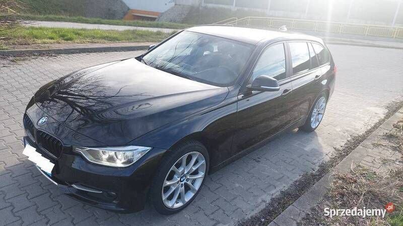 Czarny Używany 2013 BMW 318 Sedan/Limuzyna | 38 000 zł (Uczciwa cena) - Obraz 1/4