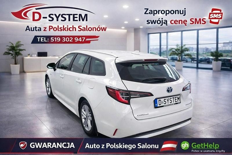 Używany Toyota Corolla 122 KM (89 kW) 2021 Biały Kombi