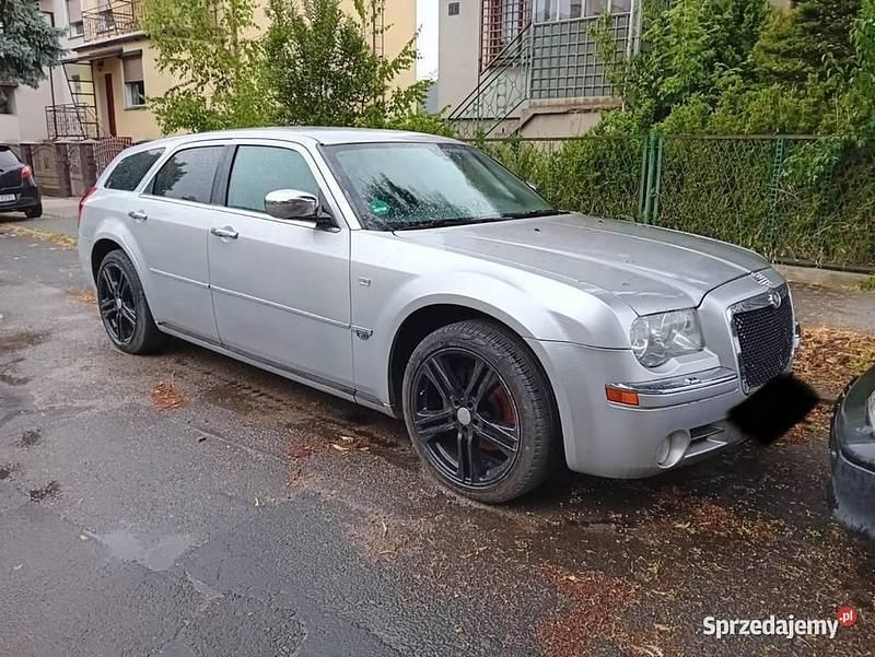 Używany 2006 Chrysler 300C Kombi | 8700 zł - Obraz 1/4