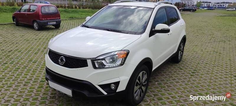 Biały Używany 2015 Ssangyong Korando SUV | 29 900 zł (Super Cena) - Obraz 1/4