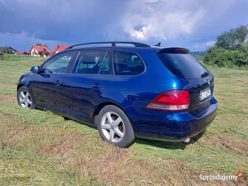 Niebieski Używany 2013 VW Golf VI Kombi | 35 000 zł (Drogi) - Obraz 1/4