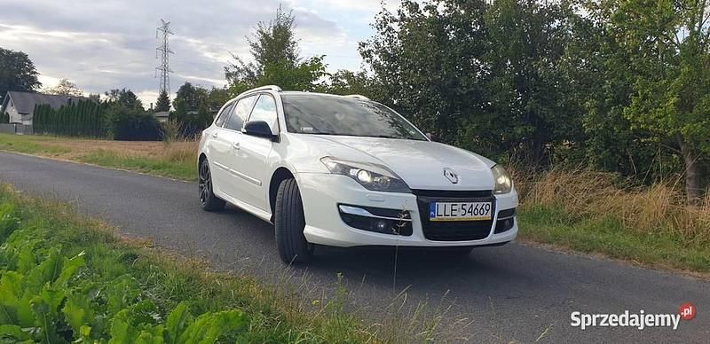 Biały Używany 2013 Renault Laguna III Kombi | 21 900 zł (Uczciwa cena) - Obraz 1/4