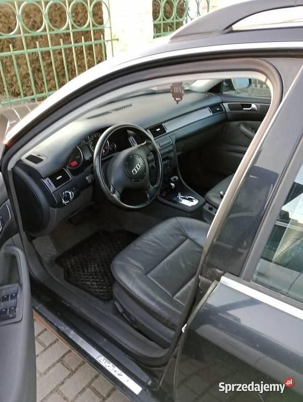Używany Audi A6 2003 Czarny Kombi