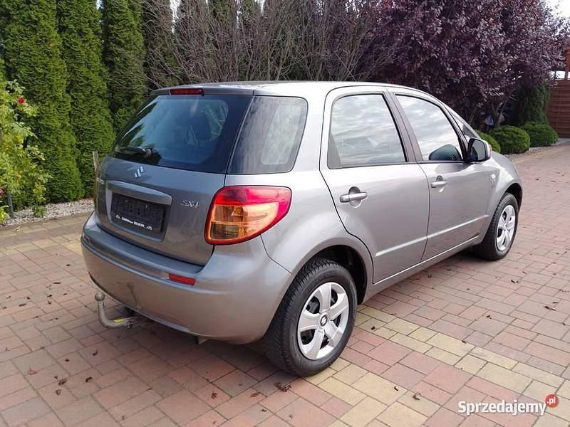 Szary Używany 2007 Suzuki SX4 Hatchback | 12 950 zł (Uczciwa cena) - Obraz 1/4