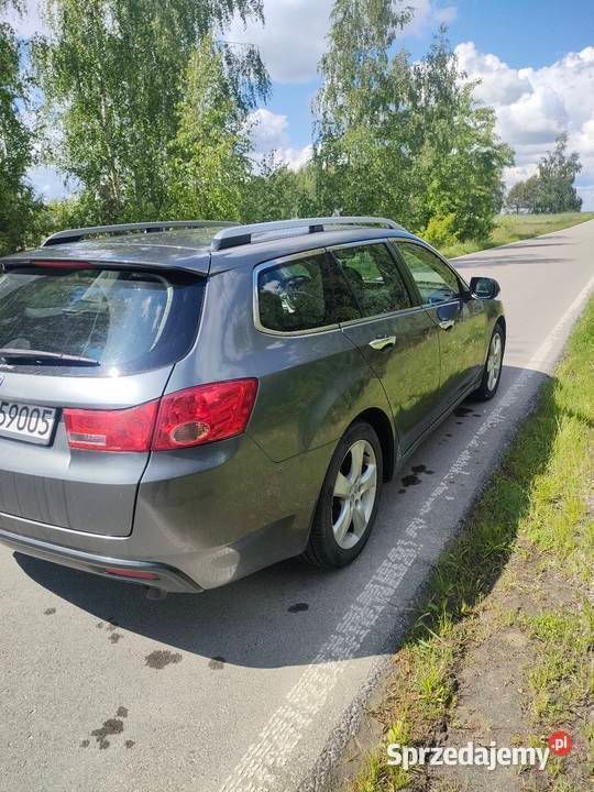 Szary Używany 2009 Honda Accord Kombi | 22 900 zł (Uczciwa cena) - Obraz 1/4