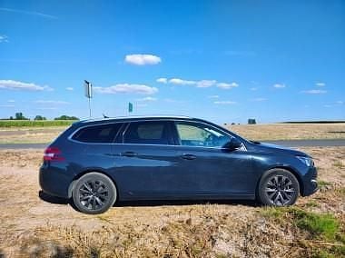 Inny kolor Używany 2015 Peugeot 308 Kombi | 36 000 zł (Dość drogi) - Obraz 1/4