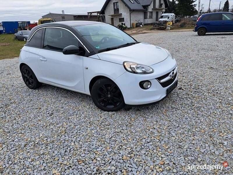 Używany Opel Adam 70 KM (51 kW) 2014 Biały Hatchback