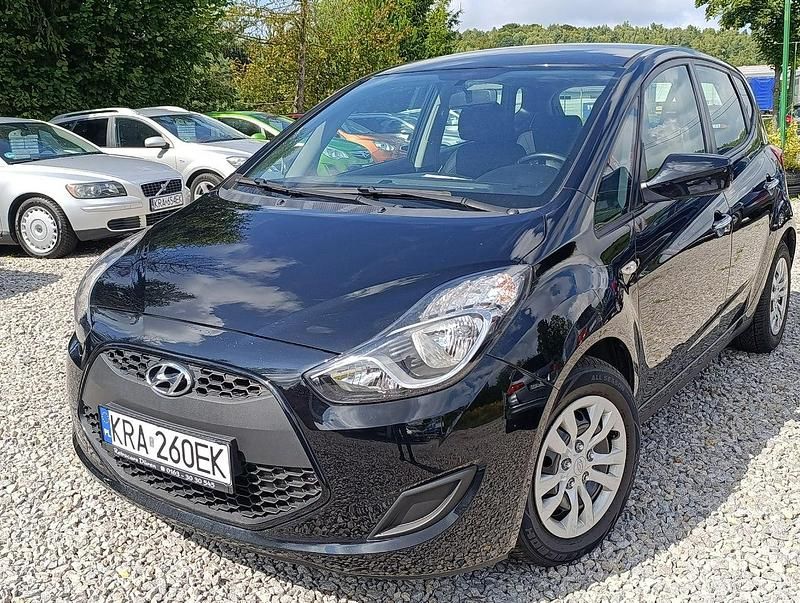 Czarny Używany 2017 Hyundai ix20 Minivan | 38 900 zł (Uczciwa cena) - Obraz 1/4