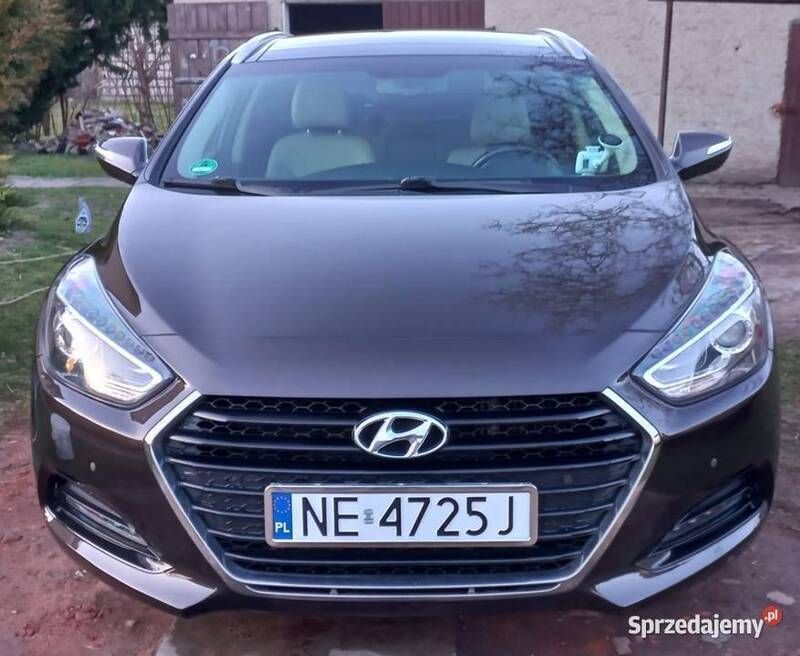 Brązowy Używany 2016 Hyundai i40 Kombi | 49 900 zł (Uczciwa cena) - Obraz 1/4