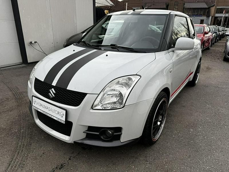 Biały Używany 2010 Suzuki Swift Sport Hatchback | 15 900 zł - Obraz 1/4