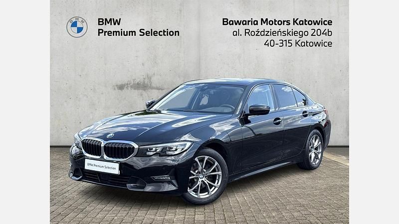 Czarny Używany 2021 BMW 320 Shadowline Sedan/Limuzyna | 134 900 zł (Dobra cena) - Obraz 1/3