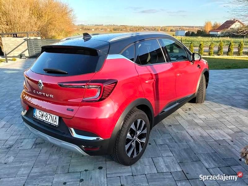 Używany 2022 Renault Captur SUV | 93 000 zł - Obraz 1/4