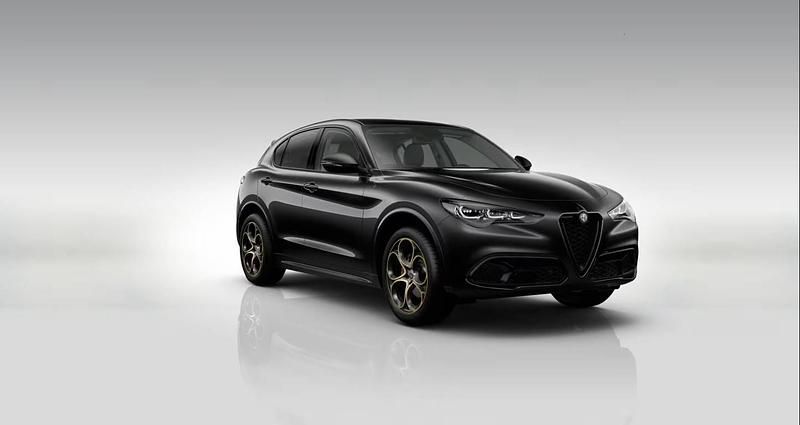 Lakier metalizowany czarny volcano black Nowe 2025 Alfa Romeo Stelvio SUV | 269 339 zł - Obraz 1/4