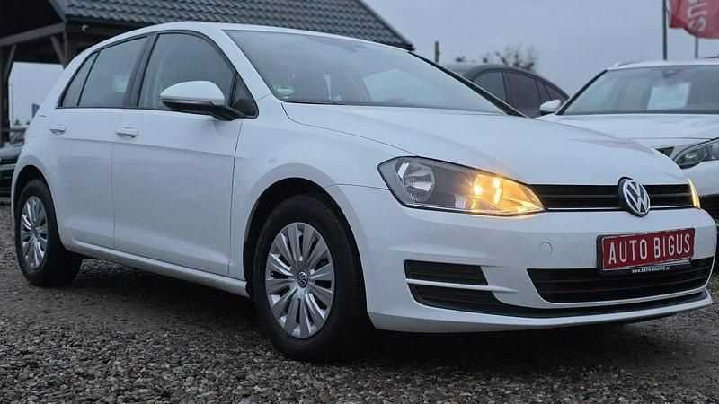 Używany VW Golf VII 86 KM (63 kW) 2014 Biały Hatchback