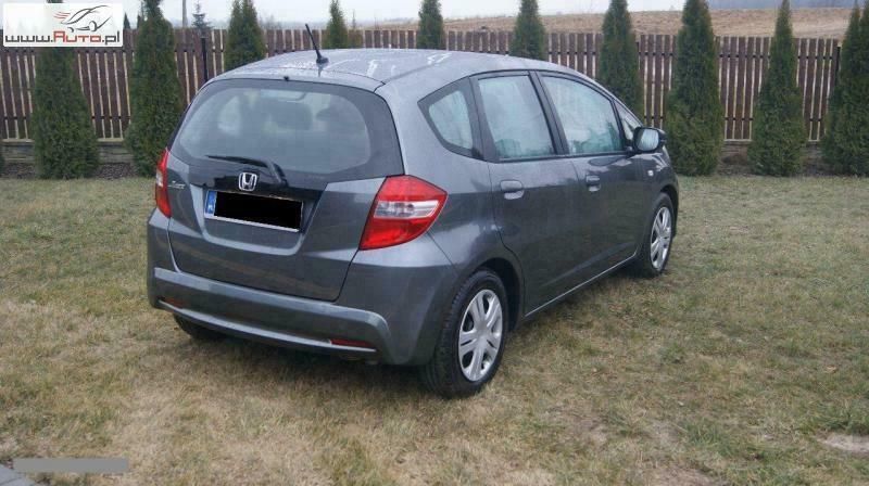 Używany Honda Jazz 90 KM (66 kW) 2011 Szary (metalik) Hatchback