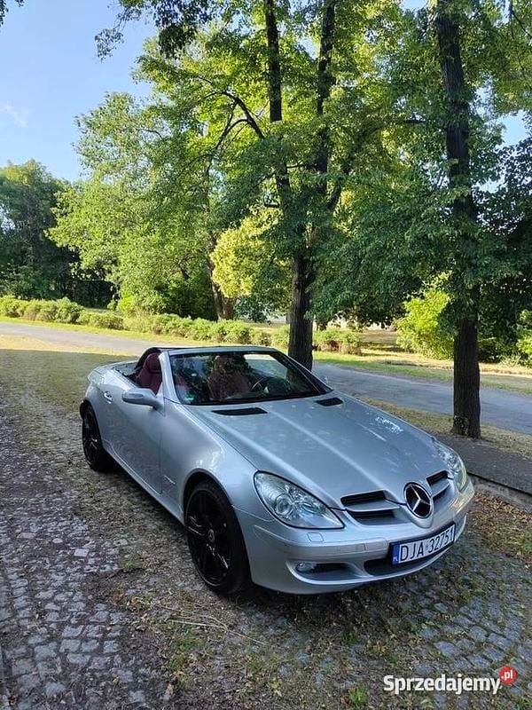 Używany 2005 Mercedes SLK200 Kabriolet | 38 000 zł - Obraz 1/4