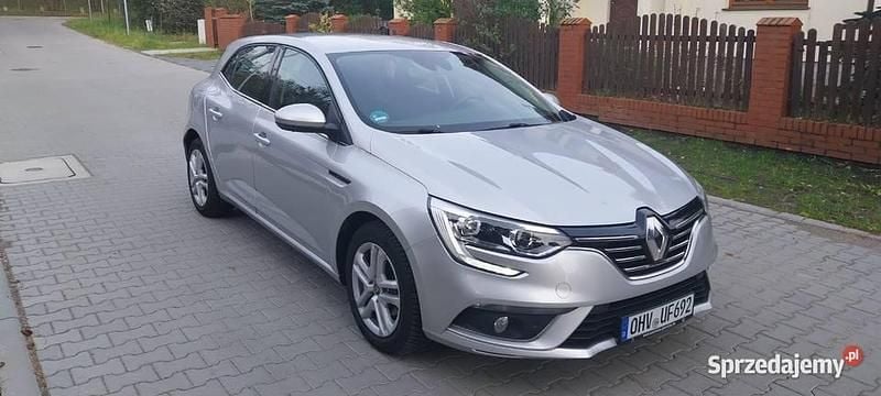 Srebrny Używany 2018 Renault Mégane IV Hatchback | 37 900 zł (Super Cena) - Obraz 1/4
