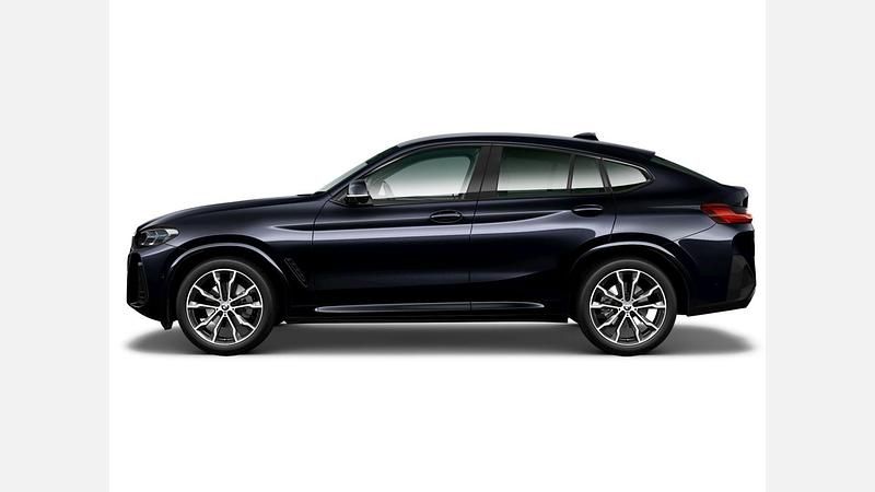 Używany BMW X4 Performance 190 KM (139 kW) 2024 Czarny carbon m metalizowany SUV