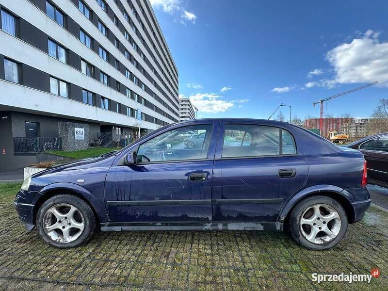 Używany Opel Astra 1999 Granatowy Hatchback