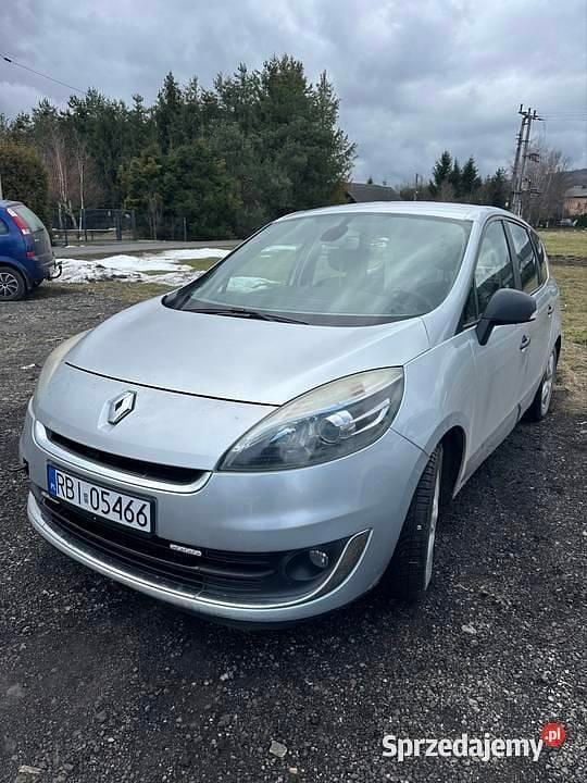 Używany Renault Grand Scénic III 130 KM (95 kW) 2012 Srebrny Minivan