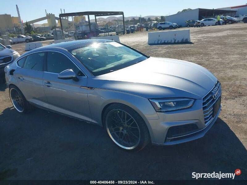 Używany 2019 Audi A5 Premium Coupe | 60 000 zł - Obraz 1/4