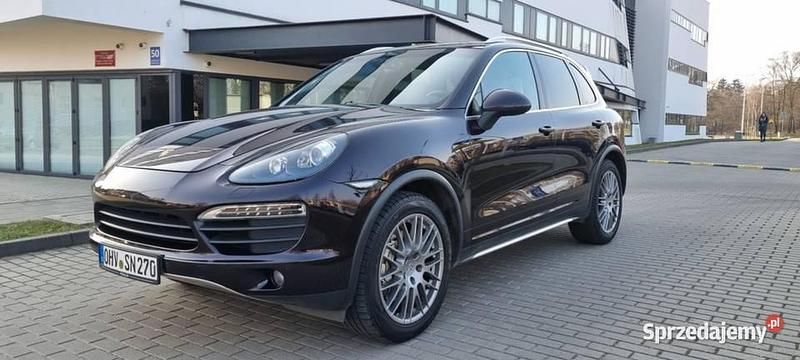 Fioletowy Używany 2011 Porsche Cayenne SUV | 65 900 zł - Obraz 1/4