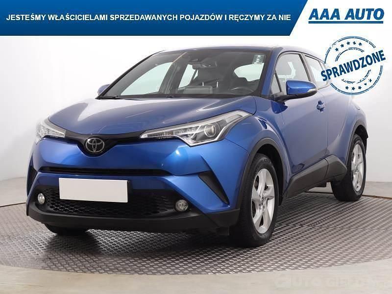 Używany Toyota C-HR 2018 Błękitny SUV