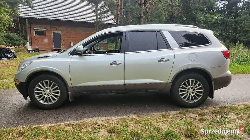 Srebrny Używany 2012 Buick Enclave SUV | 29 900 zł - Obraz 1/4