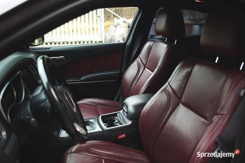 Używany Dodge Charger SXT 2016 Grafitowy Sedan/Limuzyna