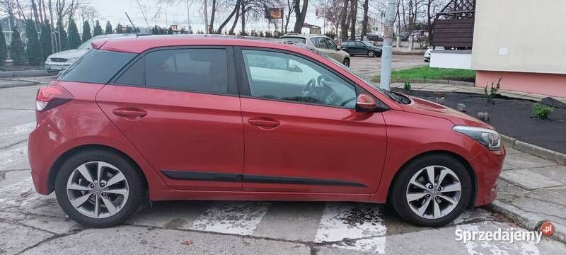 Bordowy Używany 2018 Hyundai i20 Hatchback | 39 000 zł (Uczciwa cena) - Obraz 1/4