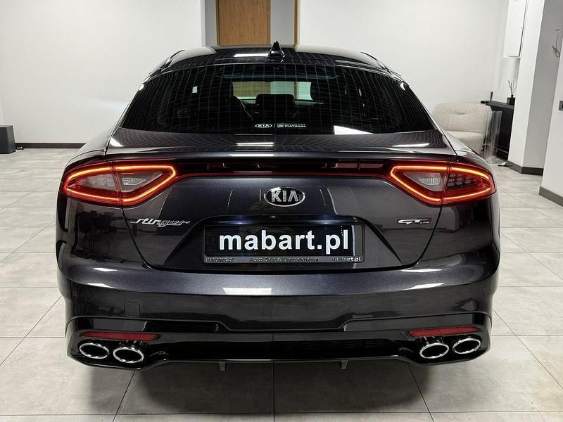 Używany Kia Stinger 255 KM (187 kW) 2019 Szary Hatchback
