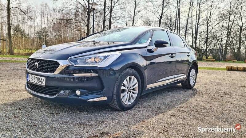 Czarny Używany 2015 Citroën DS5 Hatchback | 39 900 zł (Dość drogi) - Obraz 1/4