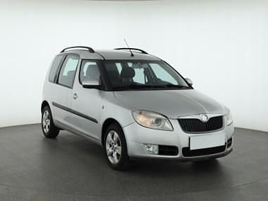 Srebrny Używany 2007 Skoda Roomster Minivan | 9499 zł - Obraz 1/4
